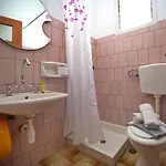Hotel Konstantinos *